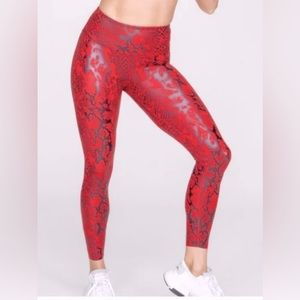 AR33 RED MAMBA SNAKESKIN 7/8LEGGINGS NEW S